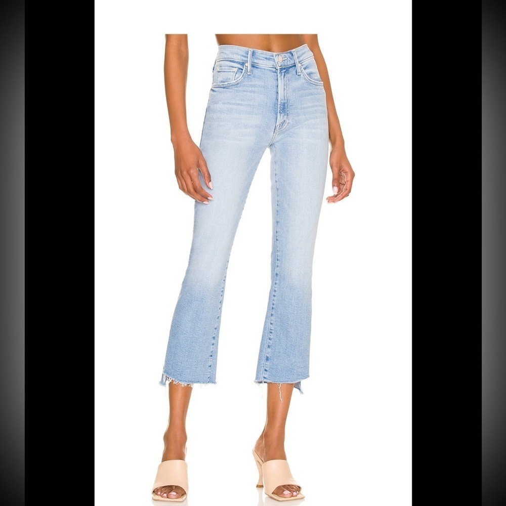 THE INSIDER CROP STEP FRAY
MOTHER
Color: Limited Edition
Size: 23
NEVER WORN